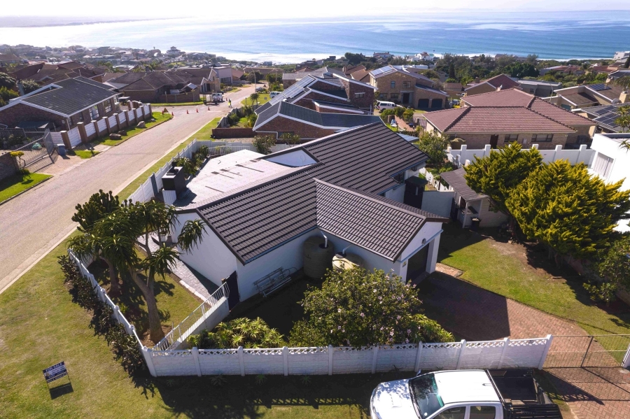 2 Bedroom Property for Sale in Wavecrest Eastern Cape